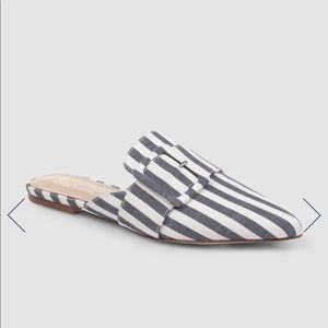 *NIB* Splendid Sincerity Mule